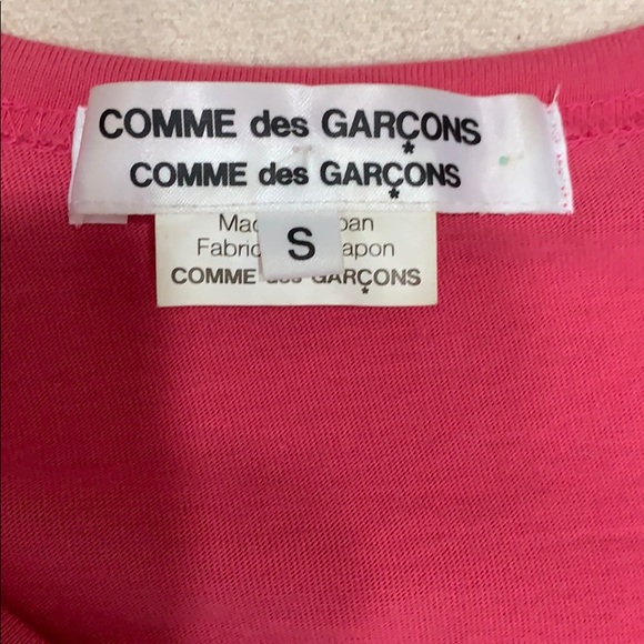 CDG  pleated bottom t-shirt - Picture 2 of 7
